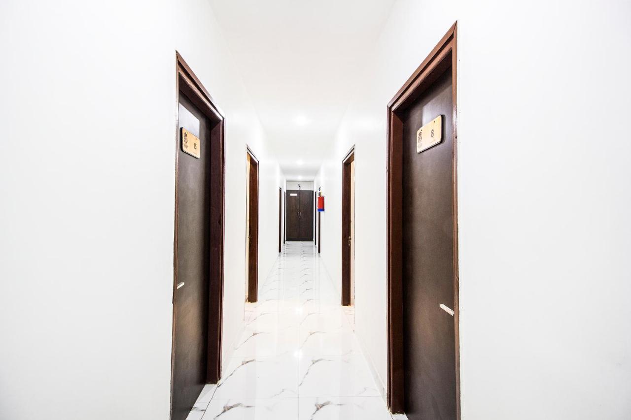 Fabexpress Tranquil Inn Gomti Nagar Lucknow Exteriör bild