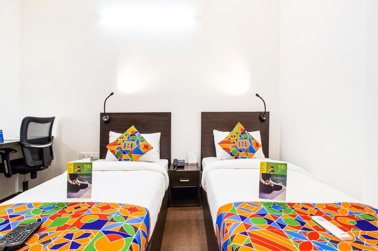 Fabexpress Tranquil Inn Gomti Nagar Lucknow Exteriör bild